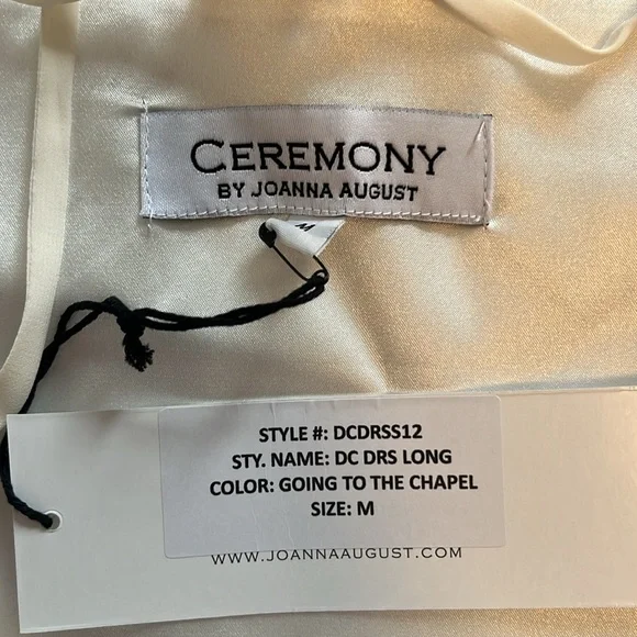 BNWT Ceremony by Joanne August Halter Wrap Chiffon Dress in Off-White size M - Picture 10 of 16